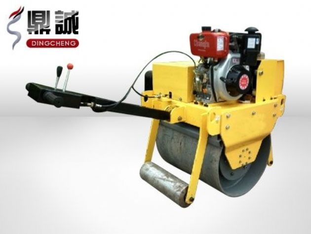 點(diǎn)擊查看詳細(xì)信息<br>標(biāo)題：重型手扶式單鋼輪壓路機(jī) 閱讀次數(shù)：12106