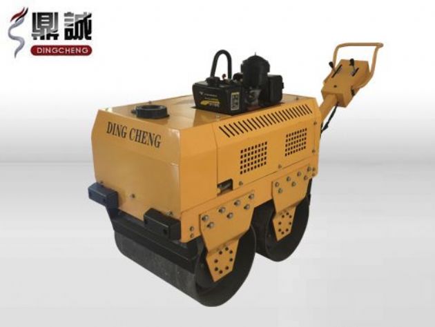 點(diǎn)擊查看詳細(xì)信息<br>標(biāo)題：DC-30C高配手扶式壓路機(jī) 閱讀次數(shù)：11498