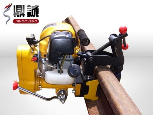 點(diǎn)擊查看詳細(xì)信息<br>標(biāo)題：內(nèi)燃鋼軌鉆孔機(jī) 閱讀次數(shù)：4116